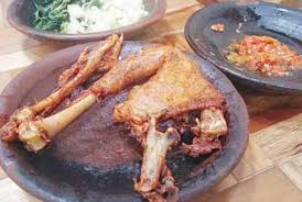 Maybe you would like to learn more about one of these? Lezatnya Ayam Goreng Bacem Intip Resepnya Yuk Republika Online