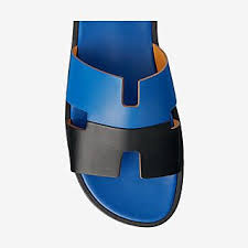 Izmir Sandal In 2019 Designers Sandals Stylish Sandals