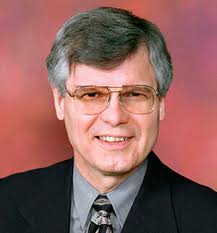 Lynn Sousa's Instagram, Twitter & Facebook