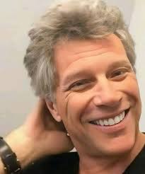 Jon bon Jovi with little fans. ❤️