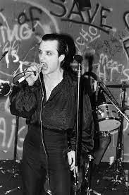 A la fois de qualité, mais aussi de prix raisonnable. Dave Vanian The Damned Edward Colver