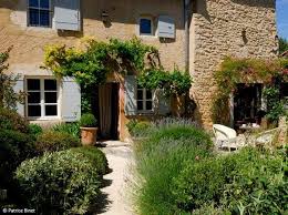 Decouvrez Les 50 Plus Belles Maisons De Vacances En France Elle Decoration En 2020 Belle Maison Maison De Vacances Maison De Campagne Francaise
