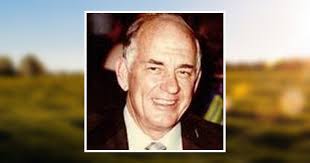 Betty Ladner's Instagram, Twitter & Facebook