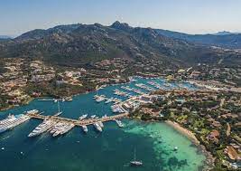 Porto cervo is situated east of liscia di vacca. Porto Cervo Hike My Crew Kit