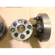 Meskipun juga bisa dipasang untuk motor jenis lain, tetapi ukuran velg yang tidak memilih velg yang tidak sesuai dengan ukuran ban anda dapat meningkatkan resiko kecelakaan, maka dari itu anda harus lebih cermat dalam memilih. Adaptor Velg Mobil Pcd 4x100 4x110 4x114 Keluar 4x100 4x110 4x114 3cm Shopee Indonesia