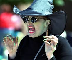 Who won the Oz-Stravaganza! Royal Historian 2014 essay contest? (Read 1st  place winners)