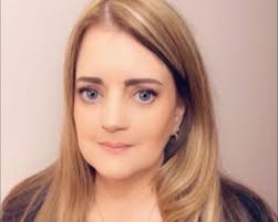 Deena Caldwell's Instagram, Twitter & Facebook