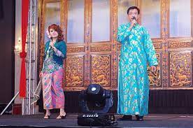 Baba nyonya merupakan etnik unik yang telah wujud di negeri melaka sejak 600 tahun yang lalu. Dondang Sayang Intangible Heritage Culture Sector Unesco