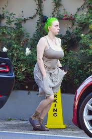 Billie eilish attends mcm global flagship store grand opening on rodeo drive at mcm global flagship store on march 14, 2019 in beverly hills, california. Billie Eilish With Bright Green Hair Out In Los Angeles 10 11 2020 Hawtcelebs