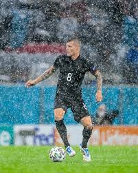 Toni kroos scouting report table. Opzhqqzyc70 Gm