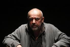 Zoltán bezerédi is a hungarian actor. Bezeredi Zoltan Esterhazy Estje Jegy Hu