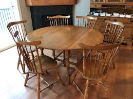 This is done with a valspar catalyzed varnish. Solid Vilas Maple Dining Table And 6 Chairs Classifieds For Jobs Rentals Cars Furniture And Free Stuff