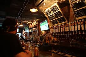 Grab a seat in one of two main bar areas and order a. Fussball Schauen In New York Unsere Tipps