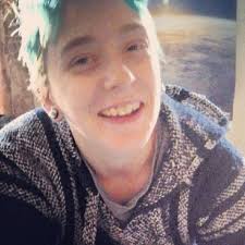 Ashley Tefft's Instagram, Twitter & Facebook