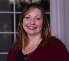 Joy Peterson '98 Begins Career at Glenmeadow Life-plan Community