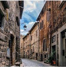 Maybe you would like to learn more about one of these? Viterbo Comuna Italiana Regiao Do Lacio Capital Da Provincia De Viterbo Italia Beautiful Places Going On Holiday Landscape