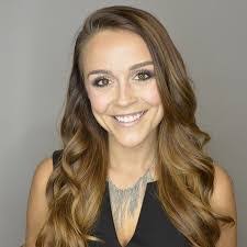 Kaitlin Crocker's Instagram, Twitter & Facebook