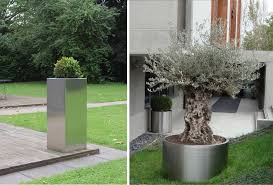 Selber einen pflanzentrog aus beton gießen. Tipps Fur Die Gartengestaltung Mit Pflanzkubeln