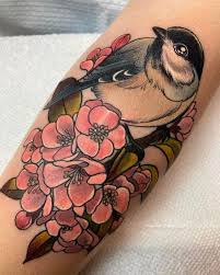 See more ideas about chickadee tattoo, chickadee, birds painting. Chingum Discover Curiosities 16 Usual Tattoo Designs