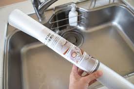 食器棚シートを100均で買う前に ズレないニトリの 抗菌すべり止めシート をおすすめしたい訳 口コミ ugokuie com ニトリ 食器 食器棚 収納 100均 キッチングッズ