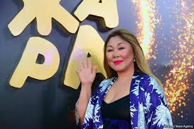 Anita won two golden gramophone statuettes for these singles: Anita Coj Legli Na Naberezhnuyu Bakinskogo Bulvara I Smotreli Na Nebo Foto