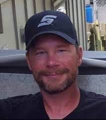 Cody Meek's Instagram, Twitter & Facebook