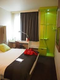 Hotel is located in 4 km from the centre. Small Room As Expect Photo De Campanile Lyon Centre Gare Part Dieu Tripadvisor