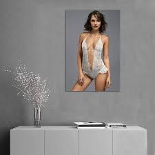 Natalie Portman Bikini, Natalie Portman Young, Actrices Sexy Poster  Decorative Painting Canvas Wall Art Living Room Posters Bedroom Painting  24x36inch(60x90cm) : Amazon.ca: Home