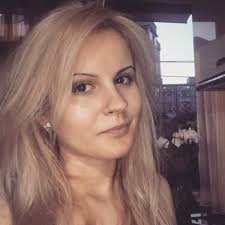 Oana Manea (@oana_manea)