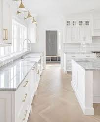 When our white shaker cabinets arrived from cliqstudios, my heart skipped a beat. Diane Conti Dianeecconti Profile Pinterest
