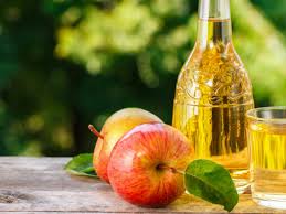 Vinaigre de pomme fait maison. Le Vinaigre De Cidre La Nouvelle Boisson Minceur Dont Tout Le Monde Parle Femme Actuelle Le Mag