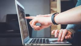 Digital troubleshooting clinic