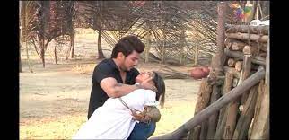 صور اروهي اروهي نيا شارما تارا حب خادع ديب رايتشند couple photos photo scenes