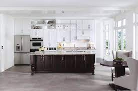 Read consumer complaints, common issues listed, delivery and customer care. Aristokraft Cabinetry Winstead Maple White Paint Briarcliff Maple Sarsparilla Contemporary Kitchen Other By Masterbrand Cabinets Inc Houzz