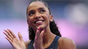 Lina Nielsen's Instagram, Twitter & Facebook