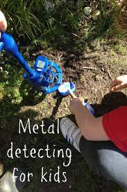 Or better, the bounty hunter manufacturer has incorporated a preset ground balance that helps the metal detector to differentiate between the valuable items and the iron. Discovery Channel Digital Metal Detector Review Family Budgeting