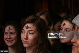 35 Catholics Mark Beginning Of Lent With Ash Wednesday Services Stock  Photos, High-Res Pictures, and Images