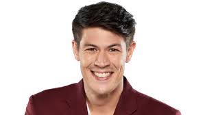 Alan Wong's Instagram, Twitter & Facebook