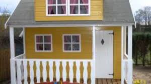 Da spielgeräte aus holz bei vielen kindern gut angekommen, bauen erfahrene heimwerker ein solches spielhaus kurzerhand selber. Bauanleitung Kinderspielhaus Bauplan