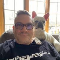 Colleen Hepler's Instagram, Twitter & Facebook