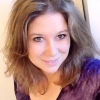 Anne Shires's Instagram, Twitter & Facebook