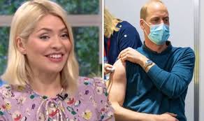 Holly Willoughby distracted by Prince William's 'guns'