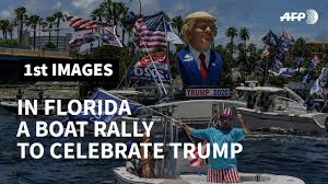 A great way to promote unique balloons! Us Trumptilla Boat Parade Honors Trump On His Birthday Afp Youtube