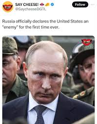 The White House is illuminated orange tonight in honor of National Gun  Violence Awareness Day. Our Administration will never stop fighting to end  gun violence.