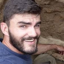 Daryl Starr's Instagram, Twitter & Facebook