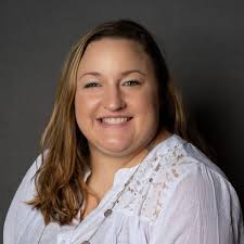 Tiara Rivers promoted to General Manager at Holiday Inn Express & Suites  Puyallup — Hollander Hospitality