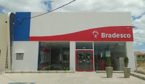 Bradesco (BBDC4) lucra R$ 6,5 bi no 4º tri, alta anual de 20%