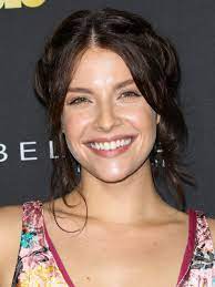 Paige Spara Adorocinema