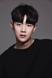 팔씨름 한국 통합랭킹2위 김보현선수, 한국 프로 홍정완선수와 3 ноября 2019 г. Yg Kplus