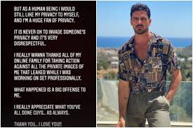 Michele morrone with barbara d'urso. Mld3v2wyb7omcm